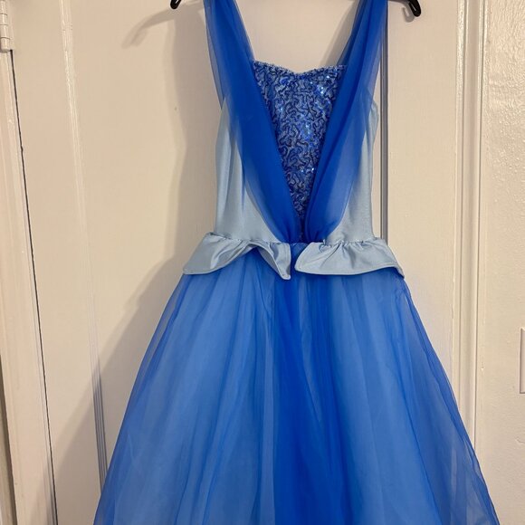 Revolution Dancewear - Picture 1 of 3